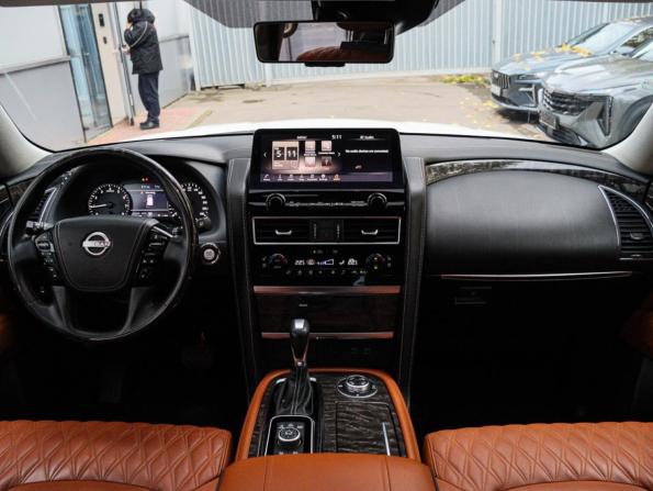 Nissan Patrol VI (Y62) Рестайлинг 2 с пробегом 2022 года, цена 6 980 000 рублей, 89137 км, внедорожник, Автокод Объявления