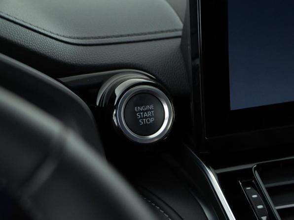 Toyota Land Cruiser 300 Series с пробегом 2025 года, цена 14 649 999 рублей, 13 км, внедорожник, Автокод Объявления
