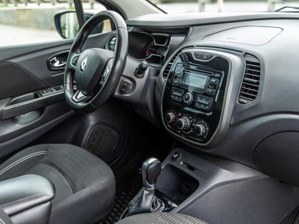Renault Kaptur I с пробегом 2017 года, цена 1 148 000 рублей, 125145 км, внедорожник, Автокод Объявления