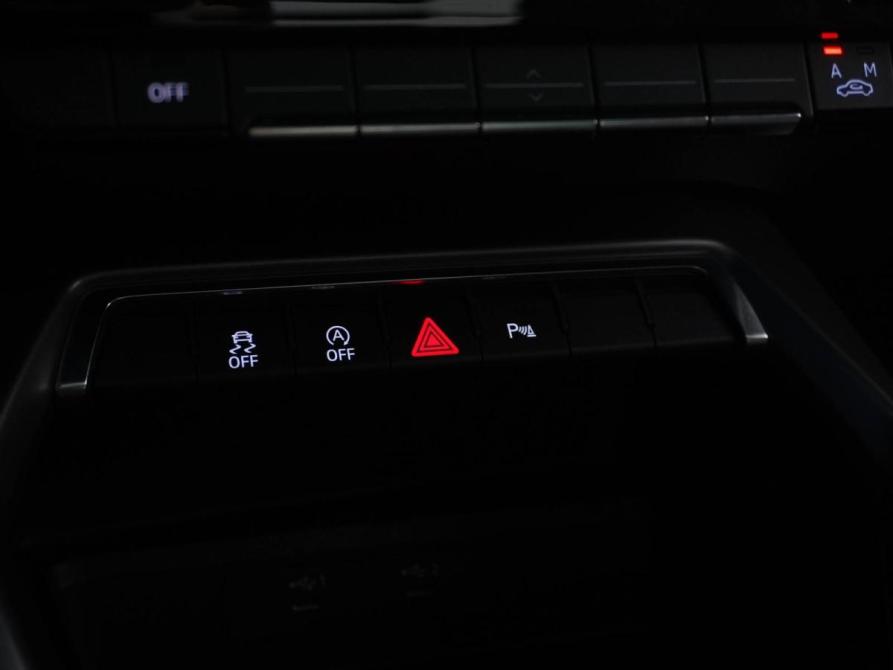 Audi A3 IV (8Y) Москва  - изображение 20