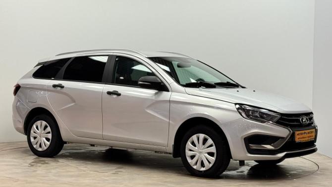 Lada (ВАЗ) Vesta I Рестайлинг (NG) с пробегом 2023 года, цена 1 265 000 рублей, 61003 км, универсал, Автокод Объявления