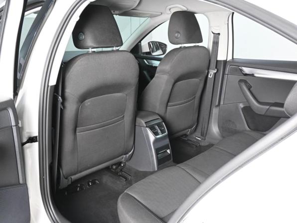 Skoda Octavia III (A7) с пробегом 2014 года, цена 1 599 000 рублей, 126250 км, лифтбек, Автокод Объявления