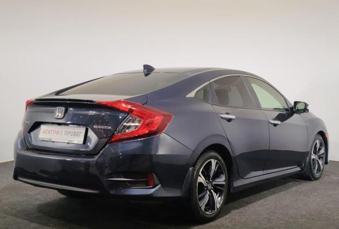 Honda Civic X с пробегом 2018 года, цена 1 440 000 рублей, 138367 км, седан, Автокод Объявления