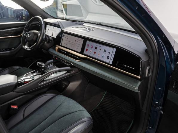 Geely Monjaro I с пробегом 2023 года, цена 3 270 000 рублей, 49498 км, внедорожник, Автокод Объявления