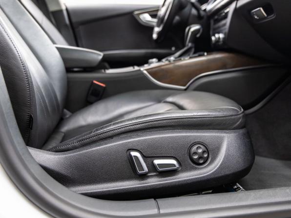 Audi A7 I (4G) Рестайлинг с пробегом 2015 года, цена 3 698 000 рублей, 83382 км, лифтбек, Автокод Объявления