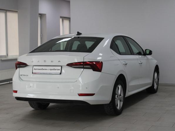 Skoda Octavia IV (A8) с пробегом 2021 года, цена 2 279 900 рублей, 115480 км, лифтбек, Автокод Объявления