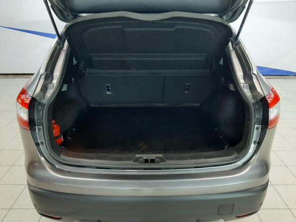 Nissan Qashqai II с пробегом 2017 года, цена 1 859 000 рублей, 34788 км, внедорожник, Автокод Объявления