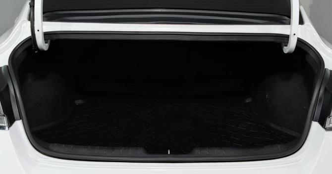 Hyundai Elantra VII (CN7) с пробегом 2023 года, цена 1 999 000 рублей, 20000 км, седан, Автокод Объявления