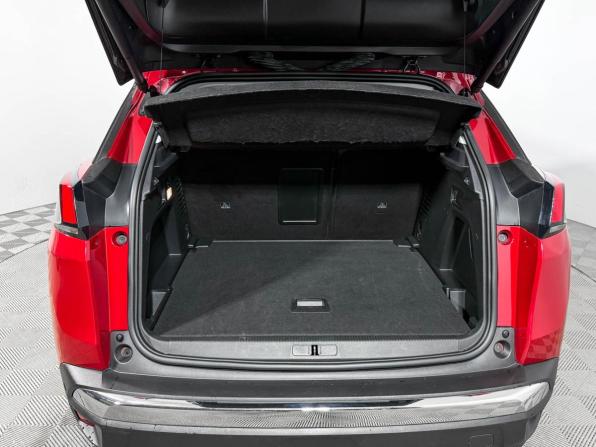 Peugeot 3008 II с пробегом 2019 года, цена 2 110 000 рублей, 68778 км, внедорожник, Автокод Объявления