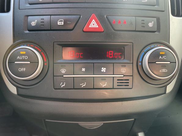 Kia Ceed I Рестайлинг с пробегом 2011 года, цена 729 000 рублей, 221532 км, универсал, Автокод Объявления