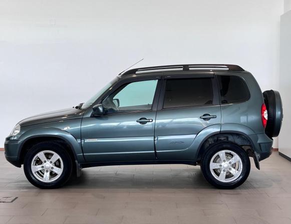 Chevrolet Niva I Рестайлинг с пробегом 2016 года, цена 730 000 рублей, 96937 км, внедорожник, Автокод Объявления