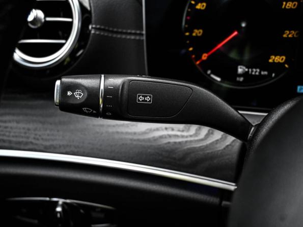 Mercedes-Benz E-Класс V (W213 S213 C238) Рестайлинг с пробегом 2020 года, цена 3 849 000 рублей, 177448 км, седан, Автокод Объявления
