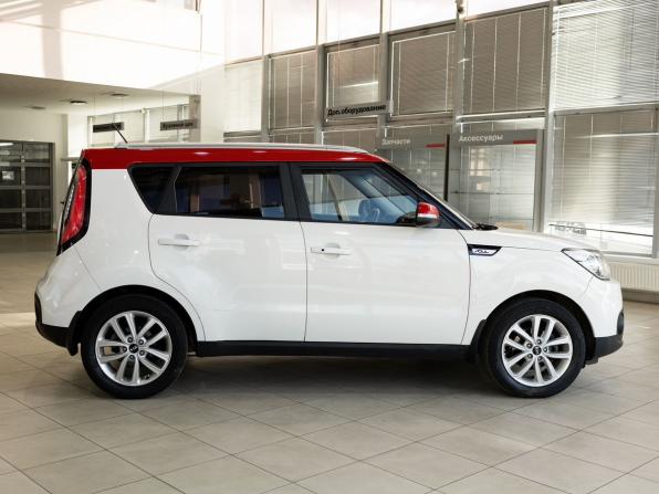 Kia Soul II Рестайлинг с пробегом 2018 года, цена 1 370 000 рублей, 146939 км, хэтчбек, Автокод Объявления
