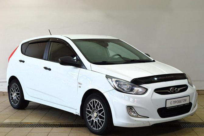 Hyundai Solaris I с пробегом 2012 года, цена 625 000 рублей, 184500 км, хэтчбек, Автокод Объявления