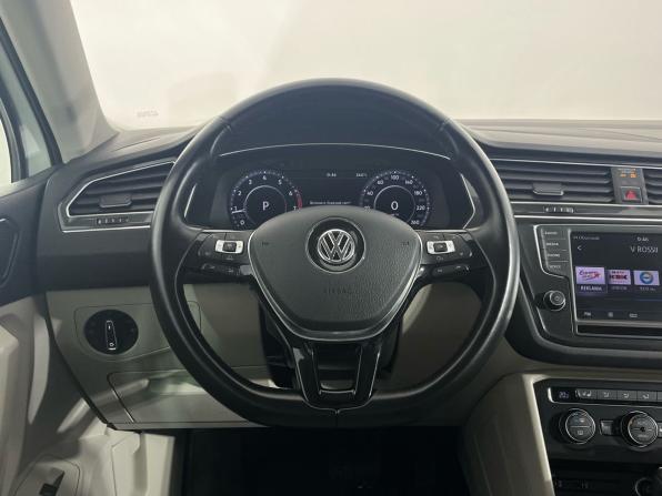 Volkswagen Tiguan II с пробегом 2017 года, цена 2 575 000 рублей, 118678 км, внедорожник, Автокод Объявления