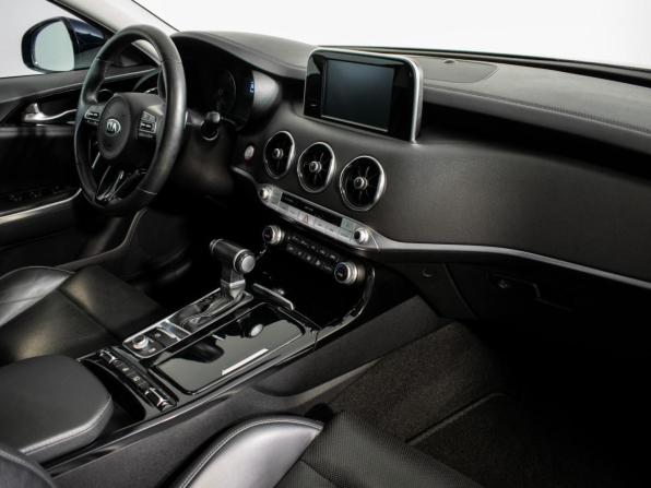 Kia Stinger I с пробегом 2019 года, цена 2 540 000 рублей, 104000 км, лифтбек, Автокод Объявления