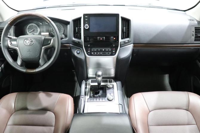 Toyota Land Cruiser 200 Series Рестайлинг 2 с пробегом 2020 года, цена 8 520 000 рублей, 66459 км, внедорожник, Автокод Объявления