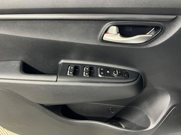 Kia Rio IV с пробегом 2018 года, цена 1 199 000 рублей, 142466 км, седан, Автокод Объявления