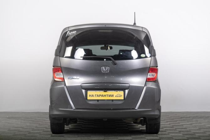 Honda Freed I Рестайлинг с пробегом 2011 года, цена 1 399 000 рублей, 115000 км, компактвэн, Автокод Объявления