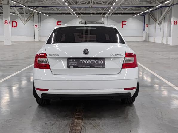 Skoda Octavia III (A7) Рестайлинг с пробегом 2018 года, цена 1 580 000 рублей, 158465 км, лифтбек, Автокод Объявления