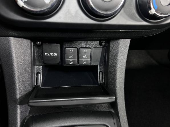 Toyota Corolla XI (E160 E170 E180) с пробегом 2015 года, цена 1 290 000 рублей, 218300 км, седан, Автокод Объявления