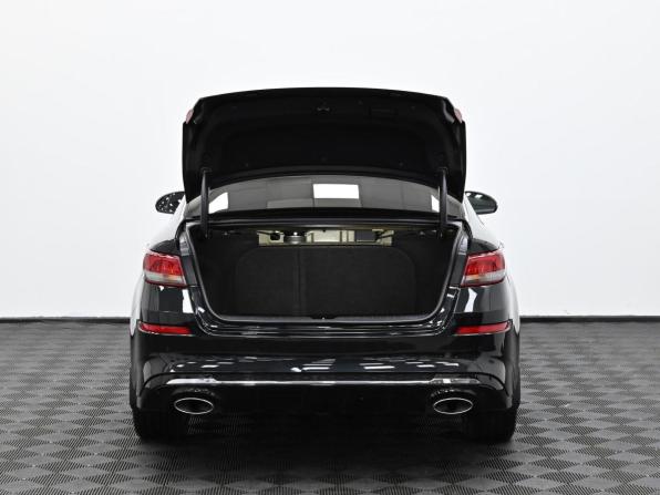 Kia Optima IV Рестайлинг с пробегом 2018 года, цена 1 849 000 рублей, 151000 км, седан, Автокод Объявления