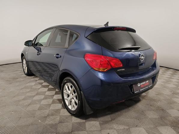 Opel Astra J с пробегом 2010 года, цена 599 000 рублей, 227473 км, хэтчбек, Автокод Объявления