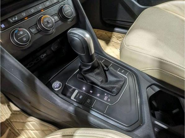 Volkswagen Tiguan II с пробегом 2019 года, цена 1 940 000 рублей, 209000 км, внедорожник, Автокод Объявления