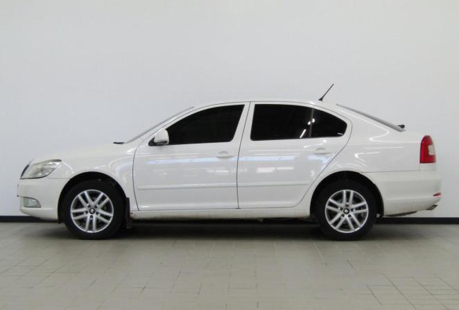 Skoda Octavia II (A5) Рестайлинг с пробегом 2011 года, цена 769 000 рублей, 165131 км, лифтбек, Автокод Объявления