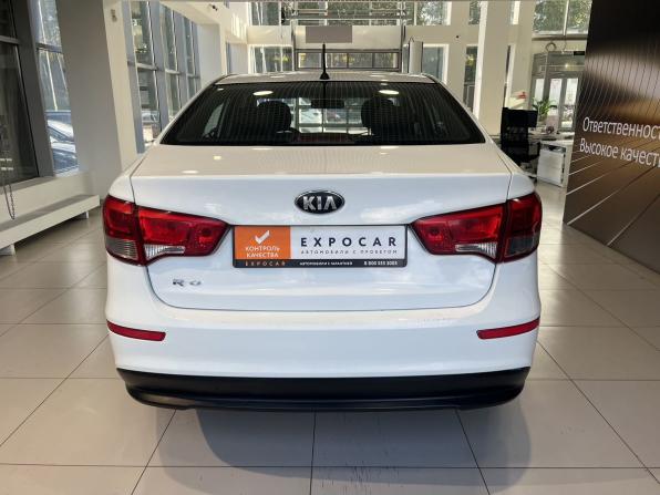 Kia Rio III Рестайлинг с пробегом 2016 года, цена 447 000 рублей, 285000 км, седан, Автокод Объявления