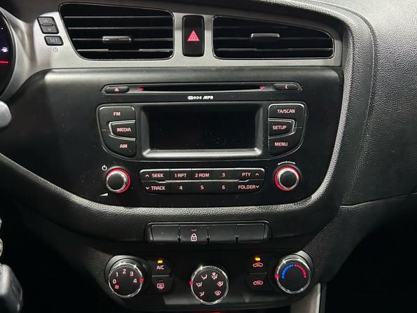 Kia Ceed II с пробегом 2013 года, цена 910 000 рублей, 129965 км, хэтчбек, Автокод Объявления