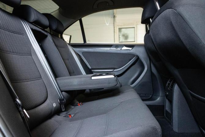 Volkswagen Jetta VI с пробегом 2013 года, цена 1 209 000 рублей, 200949 км, седан, Автокод Объявления