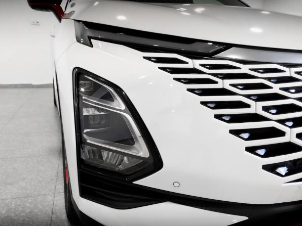 Omoda C5 I с пробегом 2022 года, цена 1 764 000 рублей, 56207 км, внедорожник, Автокод Объявления