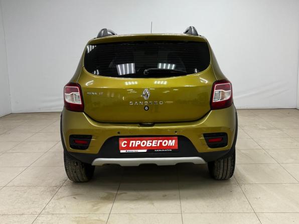 Renault Sandero II с пробегом 2014 года, цена 810 000 рублей, 156831 км, хэтчбек, Автокод Объявления