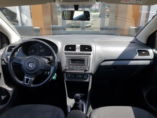 Volkswagen Polo V с пробегом 2015 года, цена 749 000 рублей, 274500 км, седан, Автокод Объявления