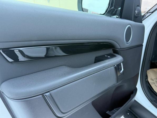 Land Rover Discovery V с пробегом 2018 года, цена 3 390 000 рублей, 168010 км, внедорожник, Автокод Объявления