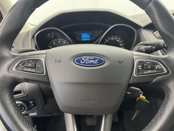 Ford Focus III Рестайлинг с пробегом 2018 года, цена 1 290 000 рублей, 103290 км, хэтчбек, Автокод Объявления