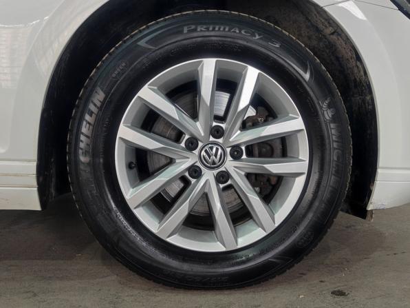 Volkswagen Passat B8 с пробегом 2018 года, цена 2 100 000 рублей, 93997 км, седан, Автокод Объявления