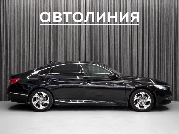Honda Accord X с пробегом 2017 года, цена 2 380 000 рублей, 106000 км, седан, Автокод Объявления