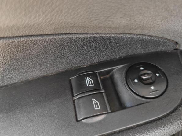 Ford Focus II с пробегом 2007 года, цена 340 000 рублей, 261000 км, хэтчбек, Автокод Объявления