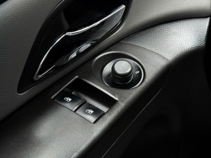 Chevrolet Cruze I Рестайлинг Ижевск  - изображение 22