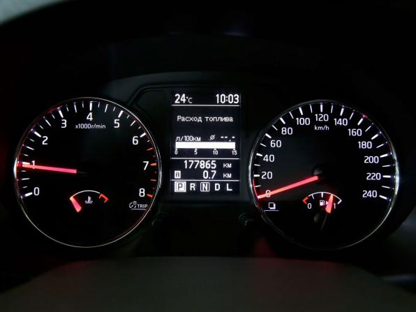 Nissan X-Trail II Рестайлинг с пробегом 2012 года, цена 1 150 000 рублей, 177864 км, внедорожник, Автокод Объявления