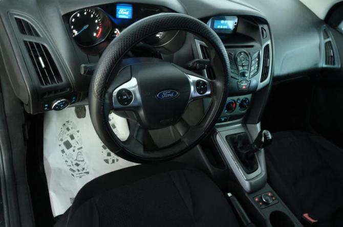 Ford Focus III с пробегом 2013 года, цена 739 000 рублей, 225940 км, седан, Автокод Объявления