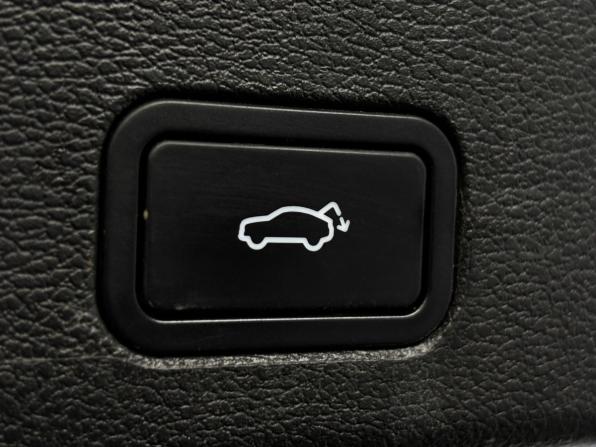 Geely Tugella I с пробегом 2022 года, цена 2 689 000 рублей, 58614 км, внедорожник, Автокод Объявления