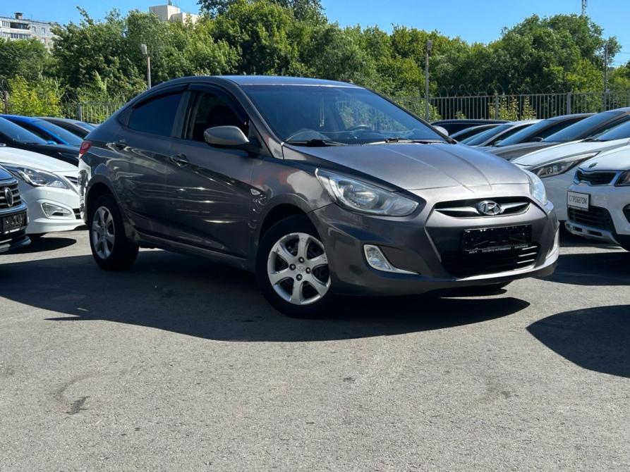 Hyundai Solaris I Челябинск  - изображение 3
