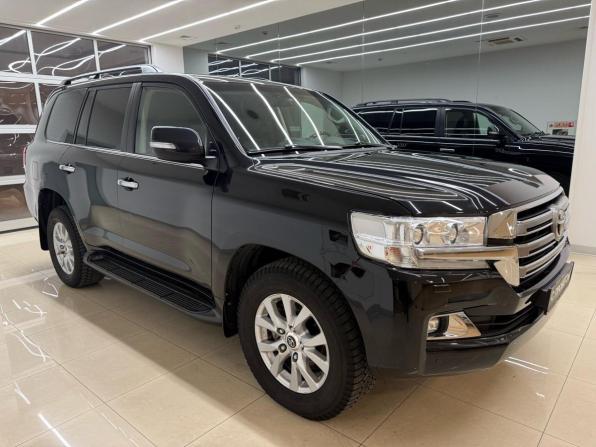 Toyota Land Cruiser 200 Series Рестайлинг 2 с пробегом 2018 года, цена 6 200 000 рублей, 245486 км, внедорожник, Автокод Объявления