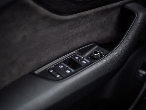 Audi Q7 II (4M) с пробегом 2018 года, цена 4 055 000 рублей, 199303 км, внедорожник, Автокод Объявления