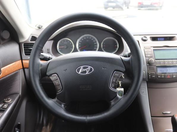Hyundai Sonata V (NF) с пробегом 2008 года, цена 490 000 рублей, 396000 км, седан, Автокод Объявления