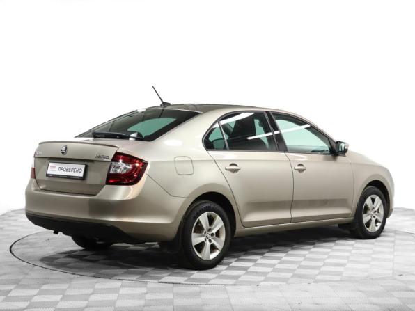 Skoda Rapid I Рестайлинг с пробегом 2018 года, цена 1 399 000 рублей, 107700 км, лифтбек, Автокод Объявления