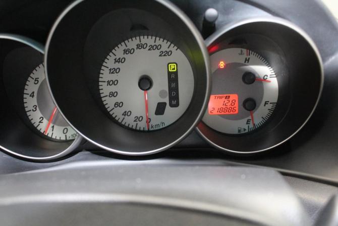 Mazda 3 I (BK) Рестайлинг с пробегом 2008 года, цена 650 000 рублей, 218885 км, седан, Автокод Объявления